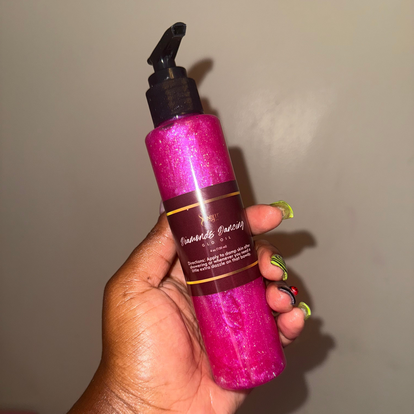 Diamonds Dancing Glo Oil